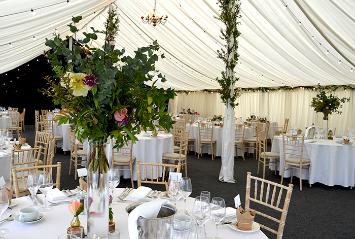 Bàn ghế cưới hỏi sự kiện